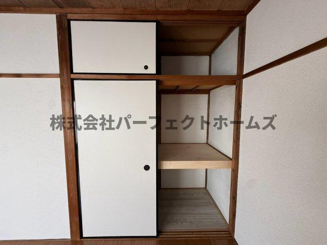 上神田1丁目戸建　賃貸の収納|こまごまとしたものを収納できそうですね