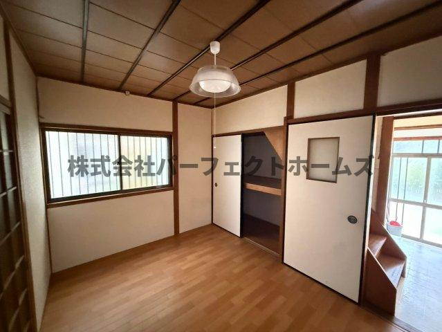 高柳2丁目テラスハウス　賃貸の洋室|個人の部屋や寝室として使える洋室です