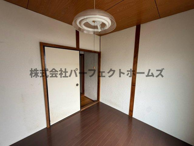 高柳2丁目テラスハウス　賃貸の洋室|ゆったりした洋室です