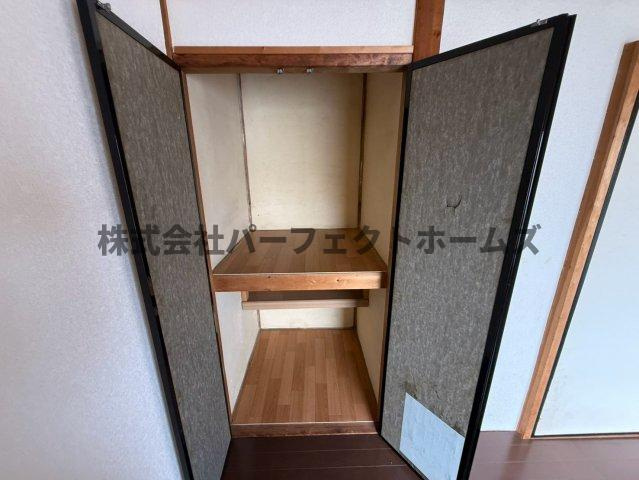 高柳2丁目テラスハウス　賃貸の収納|ちょっとした収納スペースも充実しています