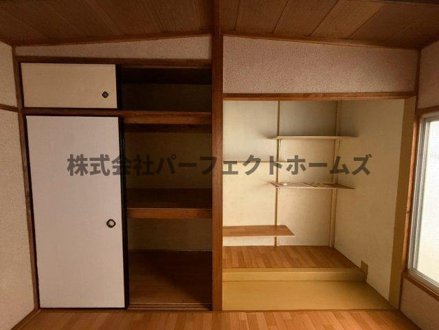 高柳2丁目テラスハウス　賃貸の収納|ちょっとした収納スペースも充実しています