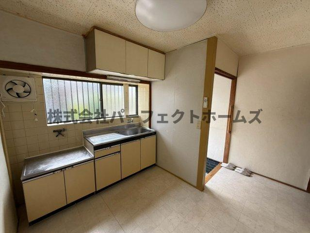 高柳2丁目テラスハウス　賃貸のキッチン|ダイニングキッチンです