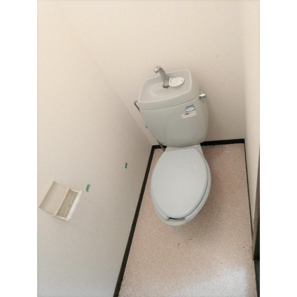 アーバンヒルズ成城　Ａ棟のトイレ|シンプルで使いやすいトイレです