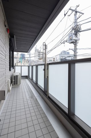 ザ・プレイス中野桃園のバルコニー|※写真は同タイプ住戸です。