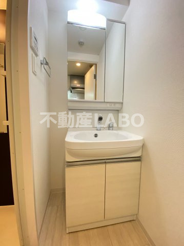 アドバンス大阪ベイパレスの洗面所