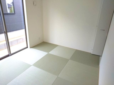 グレイドルガーデン西岐波　第9-1号棟の和室