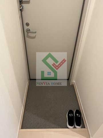 メルディア田無町の玄関