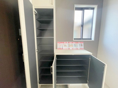 【玄関】 | ☆☆☆新築分譲　郡山市富久山町８期K　リガーレ　全４棟！！ | 大容量のシューズボックス！！