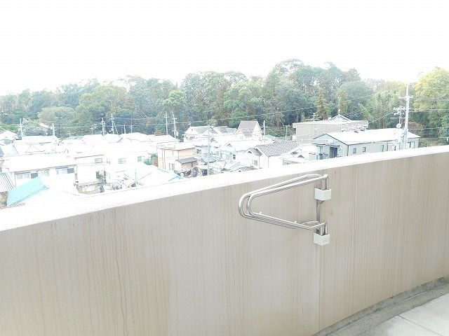 グラン・アルシェのバルコニー