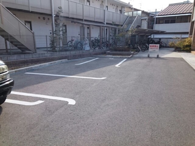 【駐車場】 | ブリアン　ステージ | 駐車場完備です