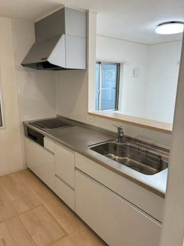 鯖江市北野町2丁目　中古戸建のキッチン
