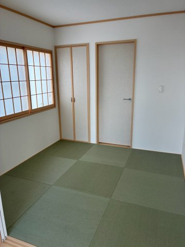 鯖江市北野町2丁目　中古戸建の和室