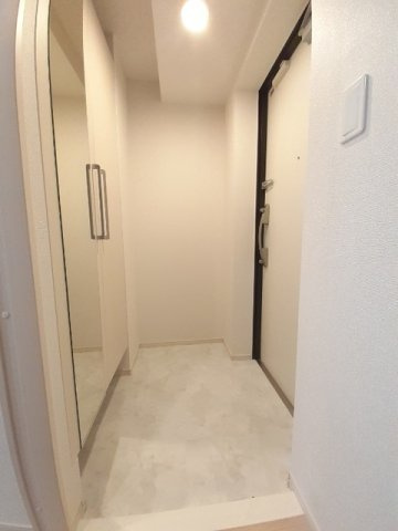 グランツ恵比寿の玄関