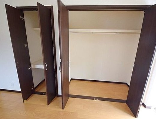 調布市調布ケ丘２丁目のアパートの収納