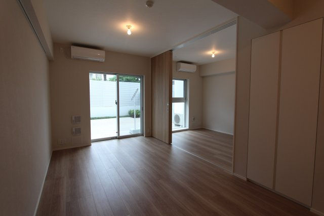 プラウドフラット中野の居間・リビング|※参考写真