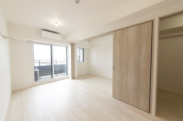 RESIDENCE　KOENJIの居間・リビング