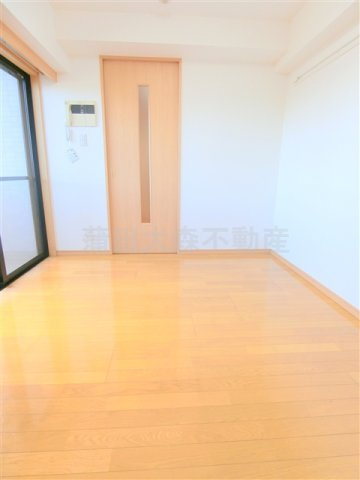 ルーブル蒲田弐番館の居間・リビング