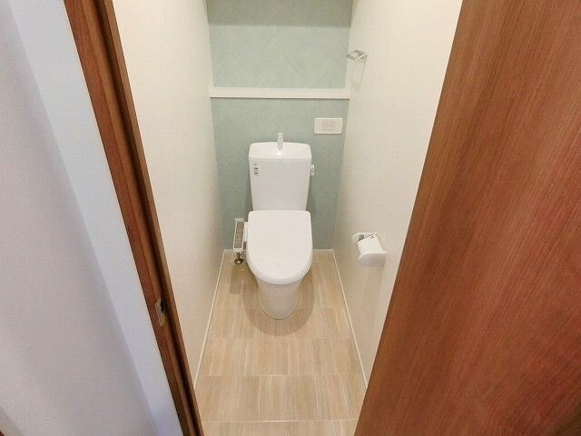 ハイランド立野Ｂ棟のトイレ|ゆったりとした空間のトイレです