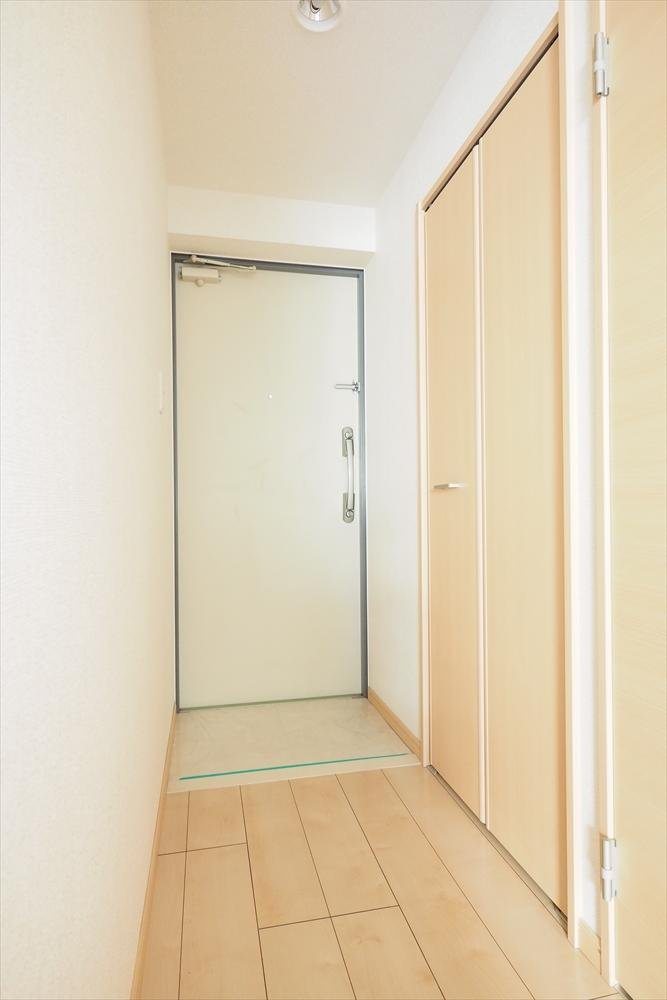 リバープレッソⅡの玄関