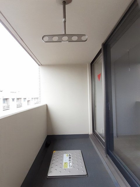 リバープレッソⅡのバルコニー