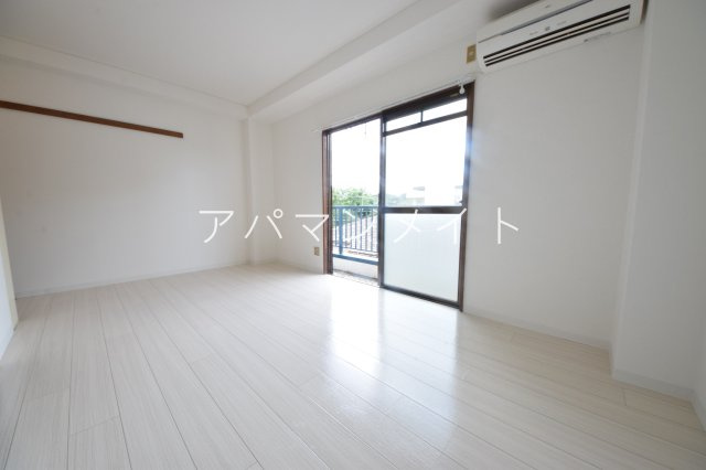 【子供部屋】 | エクセルピア戸塚 | 戸塚周辺ならアパマンメイトへＬｅｔｓ Ｇｏ ！