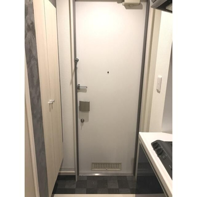 【玄関】