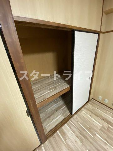 大阪市東淀川区東中島２丁目の賃貸マンションの収納
