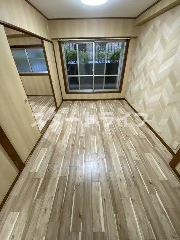 大阪市東淀川区東中島２丁目の賃貸マンションの寝室