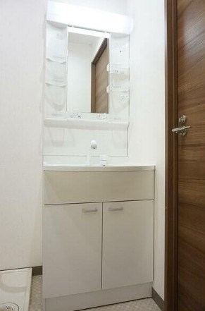 【独立洗面台】 | ウィンコーポ野方駅前 | 嬉しい独立洗面台付き。