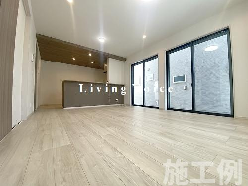 【居間・リビング】 | 【仲介手数料０円】茅ヶ崎市甘沼4期　新築一戸建て　全4棟 | 茅ヶ崎市甘沼4期　新築一戸建て　全4棟
