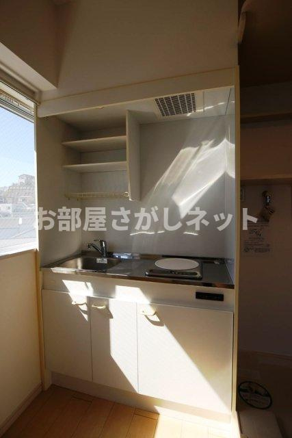 スカイコート横浜日ノ出町【おとり物件なし】#学生・社会人にオススメ！初期費用分割払いOK！のキッチン
