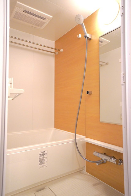 Ｊ．ＧＲＡＮ　Ｃｏｕｒｔ　品川西大井ＥＡＳＴの浴室|※写真は同タイプ住戸です。