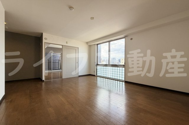 Daito buildingの居間・リビング