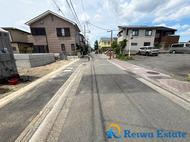 新築戸建　高座郡寒川町大曲3丁目の前面道路含む現地写真