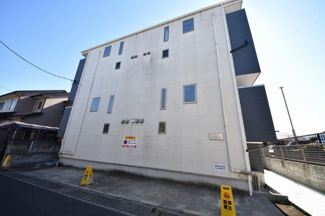 ＣＢ大和田ロータスの外観