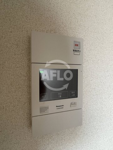 新大阪セレニテのセキュリティ|新大阪セレニテ　モニター付きインターホン