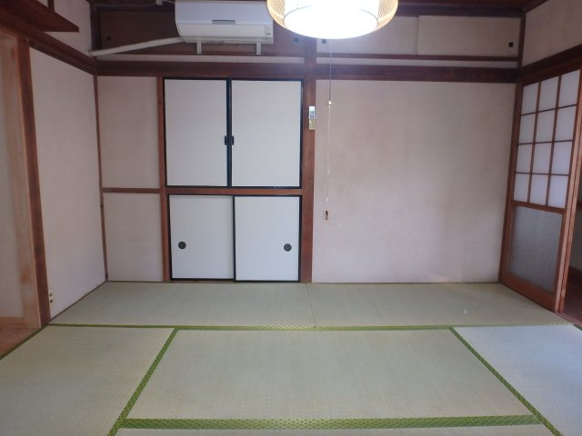 S1771H　箕作大型中古住宅の和室|趣のある和室です