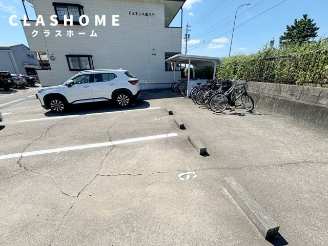 ドミネンス曲尺手　　　刈谷市近郊の賃貸はクラスホームの駐車場