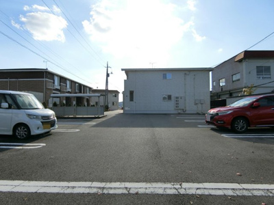 【駐車場】 | カルムＡ