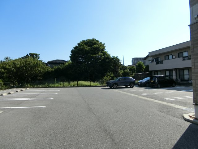 【駐車場】 | ペリズ・スコープ