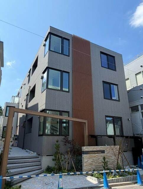 Ｋｏｍａｚａｗａ　Ｋｏｕｅｎ　ｔｅｒｒａｃｅの外観