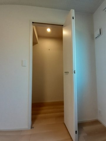 【収納】 | アイパレット　ティーダ | 大きなスペースがあり、収納には困りません