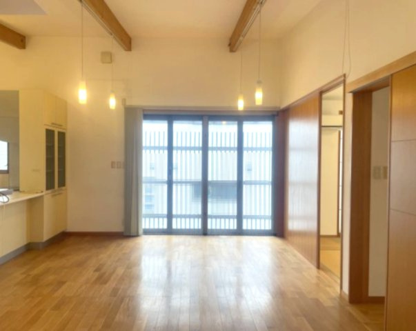 大津市和邇春日3丁目中古戸建の居間・リビング