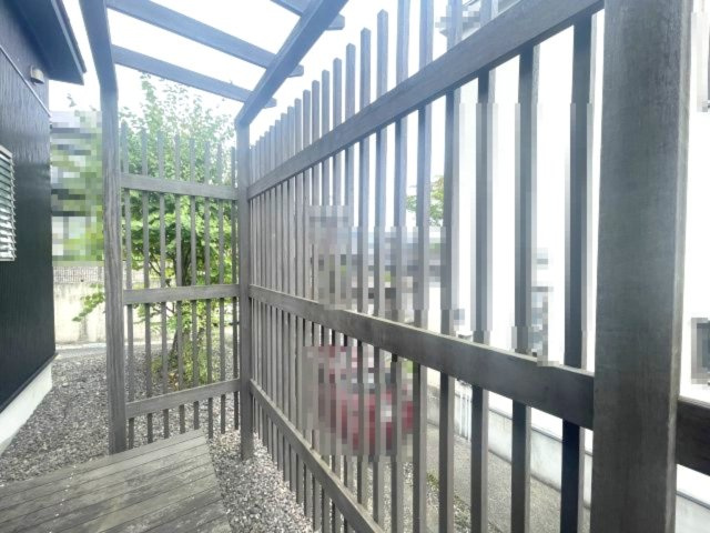 大津市和邇春日3丁目中古戸建の設備|ウッドデッキ