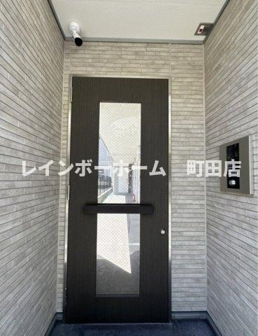 リブリ・大和南※初期費用分割あと払いサービス利用可能物件のエントランス