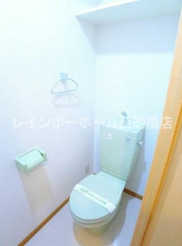 ペリエ市川Ⅰのトイレ|※別部屋参考写真。