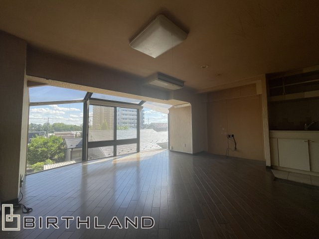 中古マンション　コーポ麓山マンションの居間・リビング
