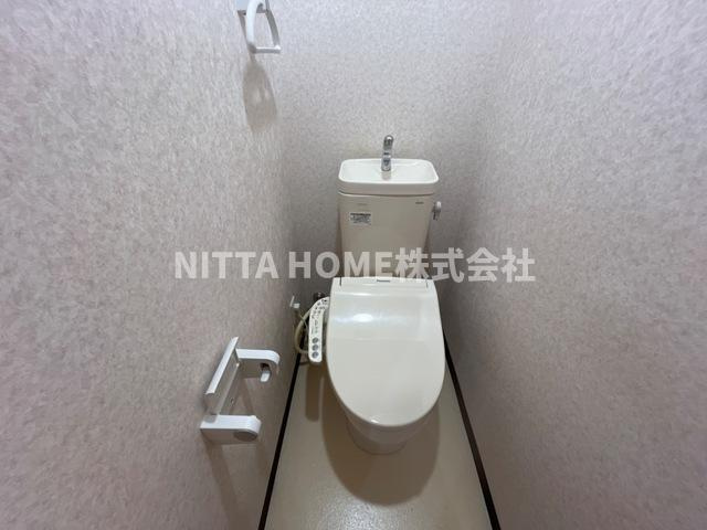 ラ・メゾンAOYAMAのトイレ|もちろんウォシュレット付きのトイレです◇