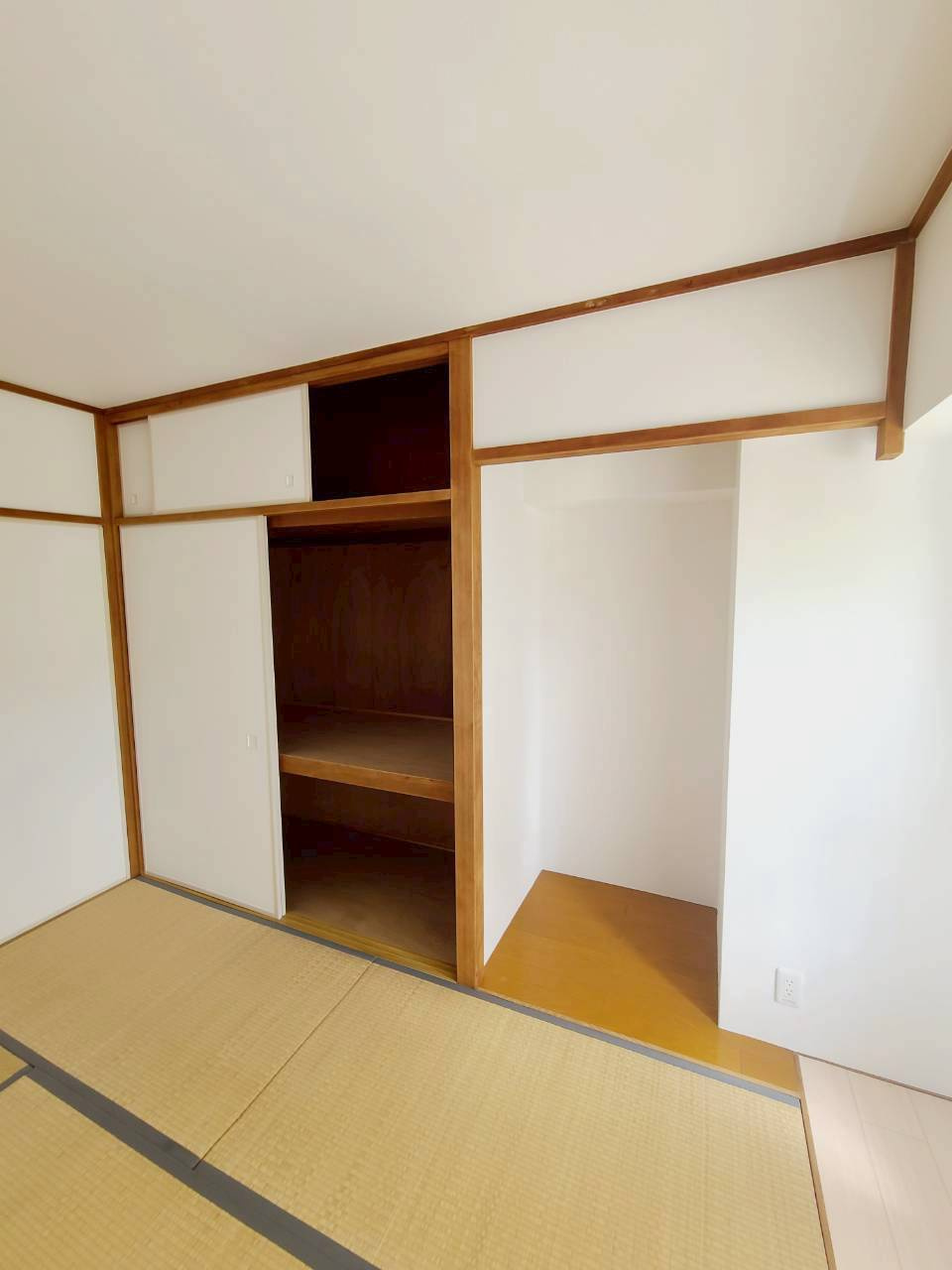 UR武庫川 20号棟の収納
