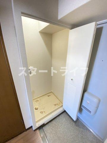 大阪市淀川区宮原１丁目の賃貸マンションの洗面所